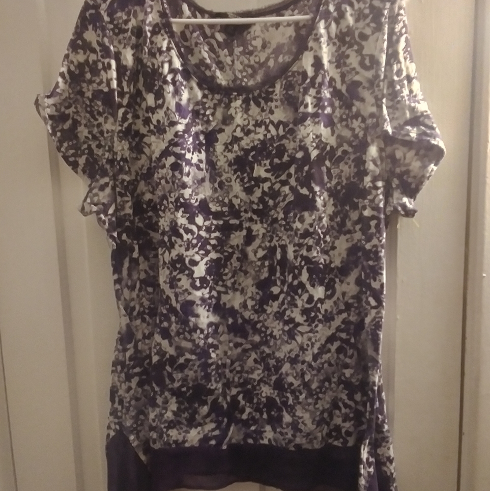 Dark Purple Floral Top 💜